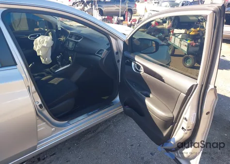 2017 Nissan Sentra Sv z USA, uszkodzony, nr VIN 3N1AB7AP4HY274714